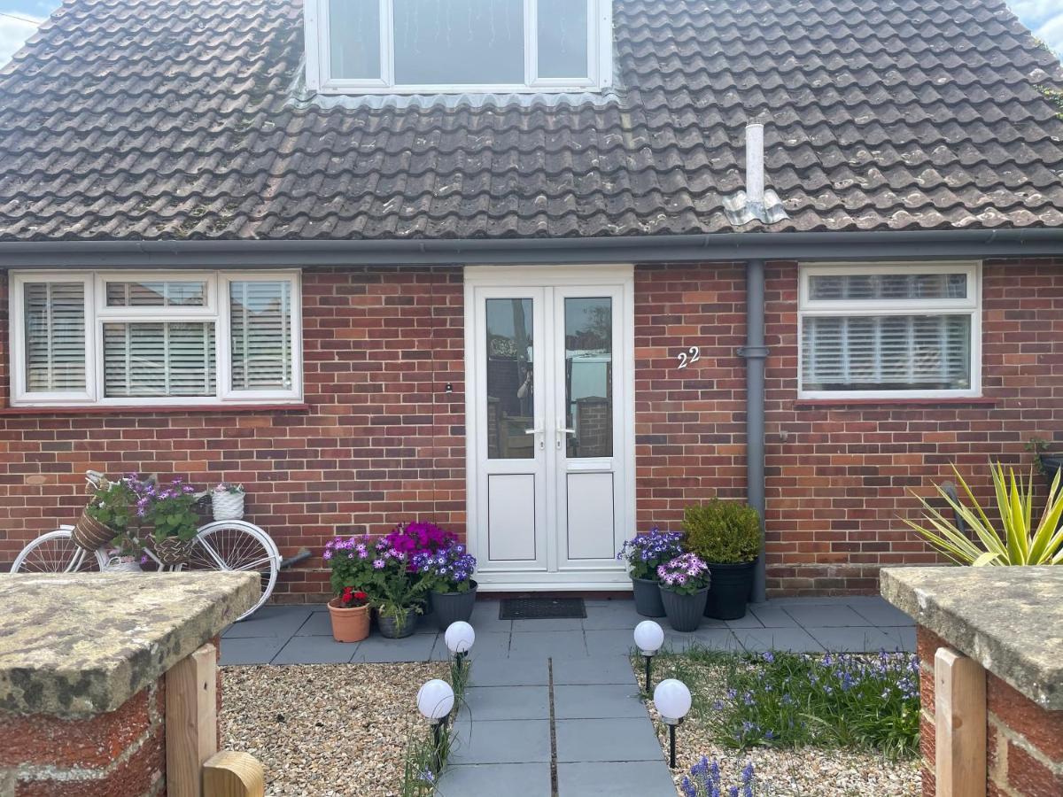 Cosy Rooms In Taunton Exterior photo